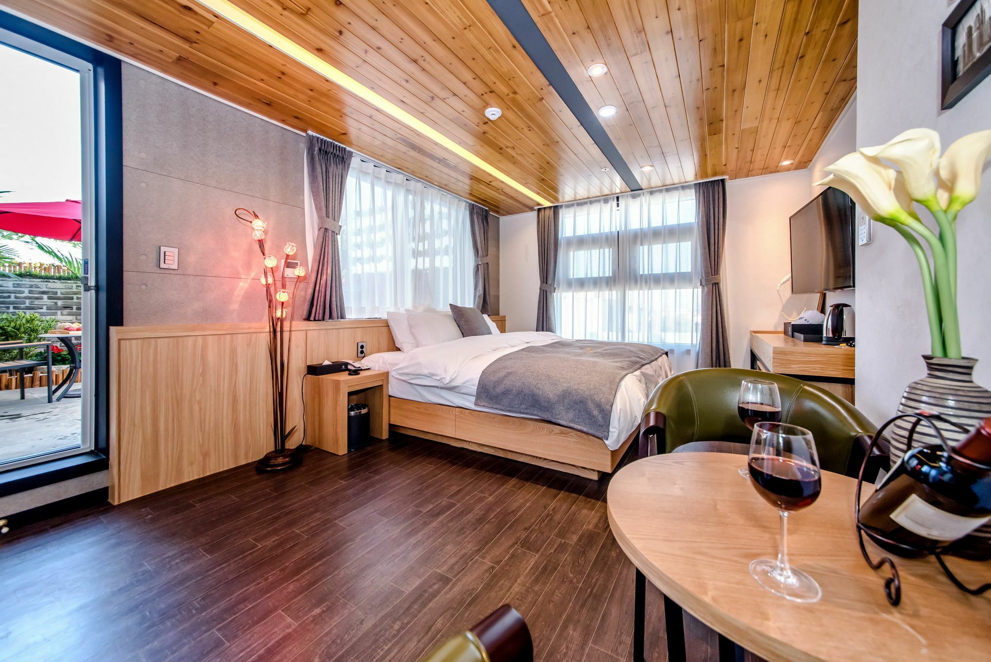 Jeju Hertz Hotel Esterno foto